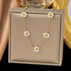 Pearl Flower Necklace
