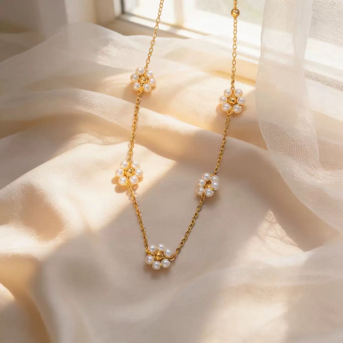 Pearl Flower Necklace - Image 2